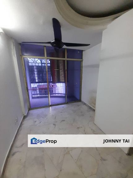 Near MRT Greenview Apartment , Kuala Lumpur, Kepong