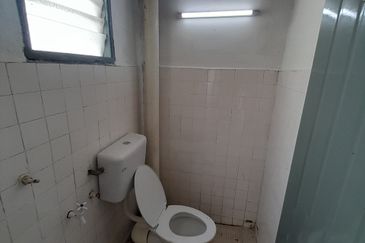 Rumah Pangsa Seri Ros