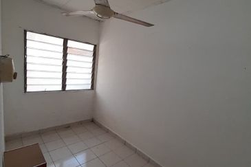 Vista Shop Apartment