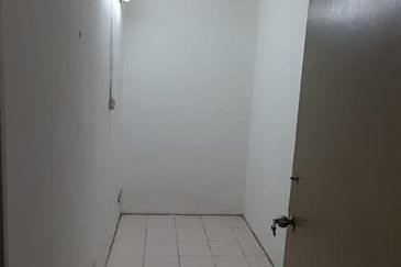 Vista Shop Apartment