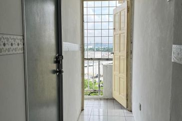 Flat Taman Bunga Negara