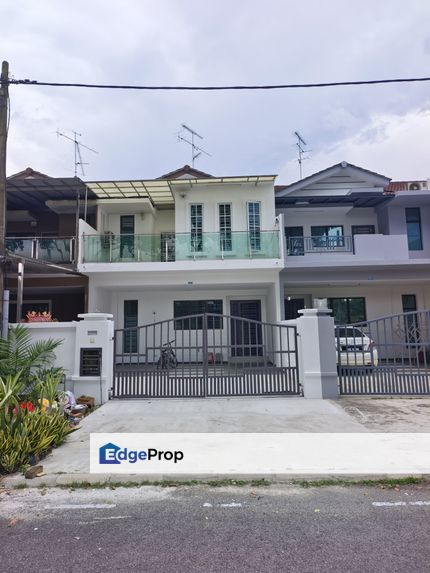 Kulai ( Bandar Putra ) Jalan Enggang - Renovated - Unblocking Unit, Johor, Kulai