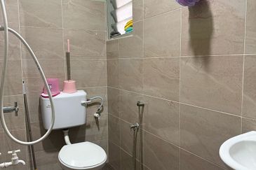 Taman Suria, Simpang Renggam