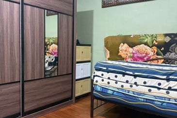 Taman Suria, Simpang Renggam