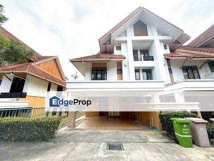 Superb Condition End Lot with Extra Land 2.5 Storey Terrace Precint 18 Putrajaya FOR SALE, Selangor, Putrajaya