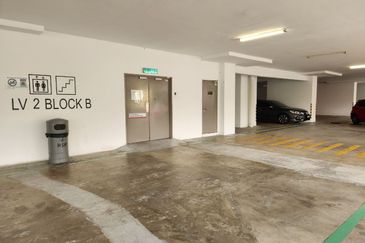 Platinum Splendor Residence