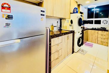 Platinum Splendor Residence