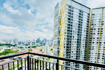 Platinum Splendor Residence