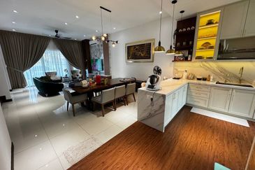 Isle of Botanica, Setia Eco Glades