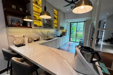 Isle of Botanica, Setia Eco Glades