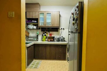 Kondominium Tiara Intan, Taman Bukit Indah