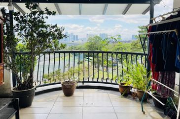 Sri Kinabalu Condominium