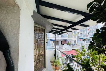 Sri Kinabalu Condominium