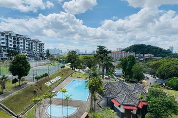 Sri Kinabalu Condominium