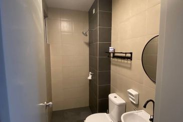 LBS Skylake Residence