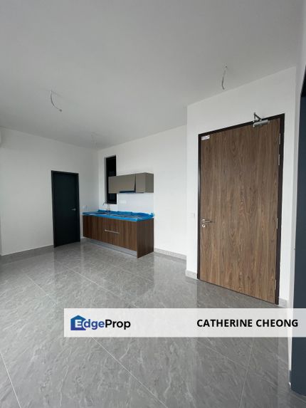Ready move in Freehold 5rooms unit, 1,238sqft with partial furnished, near to LRT & Wangsa walk mall , Kuala Lumpur, Wangsa Maju