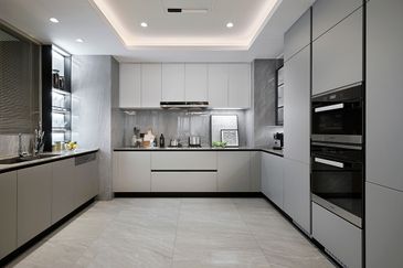 Selayang Ready Move In 3-Storey Landed, 0dp, individual,20km to klcc  