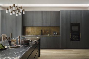 Damansara Freehold Condo, Ready Move In, 0 deposit, free furnished