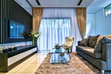 M Adora @ Wangsa Melawati