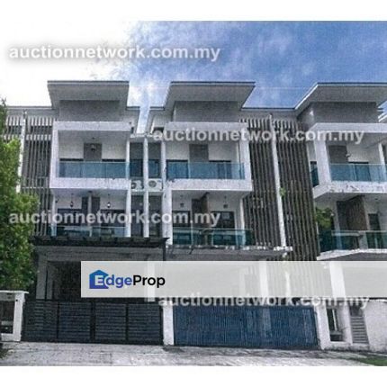 2 1/2 Storey Linked House (With A Pool) @ Puchong For Sale, Selangor, Puchong