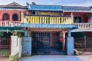 2 Storey House @ Petaling Jaya