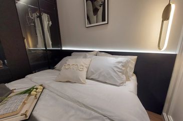 Quartz @ Queens Residenz, Queensville