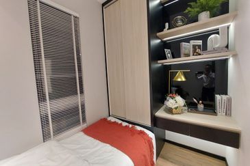 Quartz @ Queens Residenz, Queensville