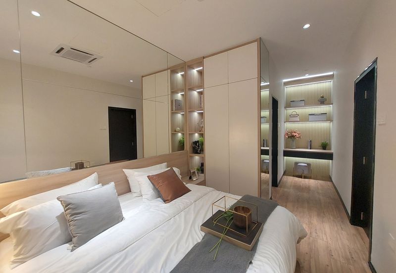 Quartz @ Queens Residenz, Queensville