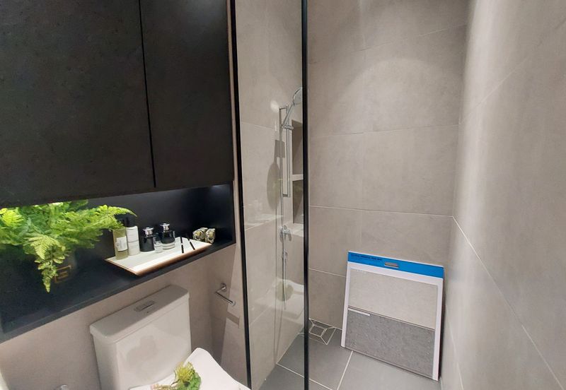 Quartz @ Queens Residenz, Queensville