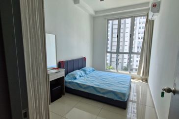 Meridin Bayvue Apartment