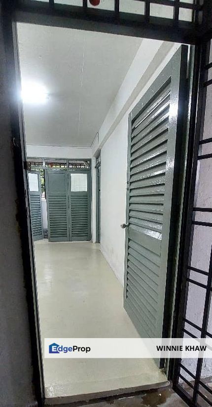 Larkin Flat, Jalan Garuda, 80350 Johor Bahru, Johor, Johor Bahru
