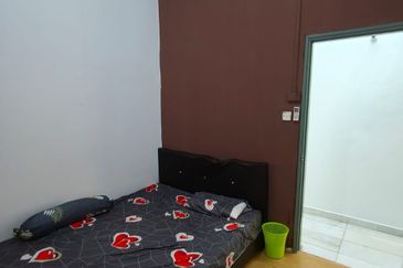 Aloha Tower Condominium