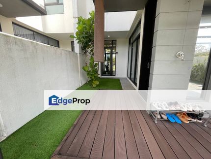 Taman Nong Chik Jb Town Double Storey Semi D For Sales, Johor, Pontian