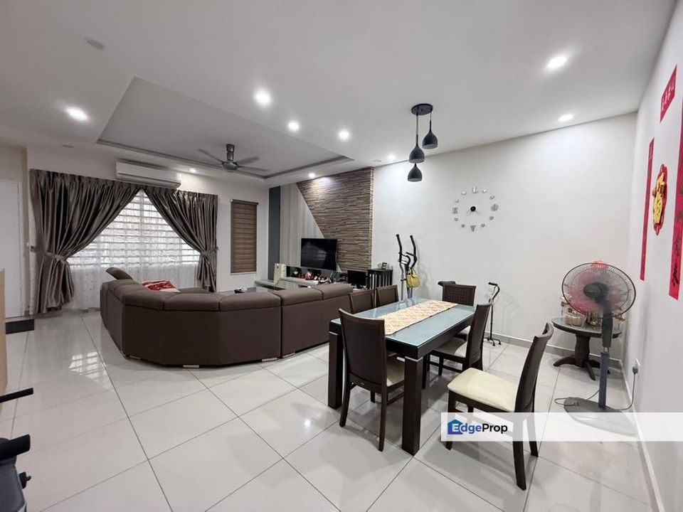 Bandar Putra Kulai Fully Renovated Double Storey Terrace For Sales, Johor, Kulai