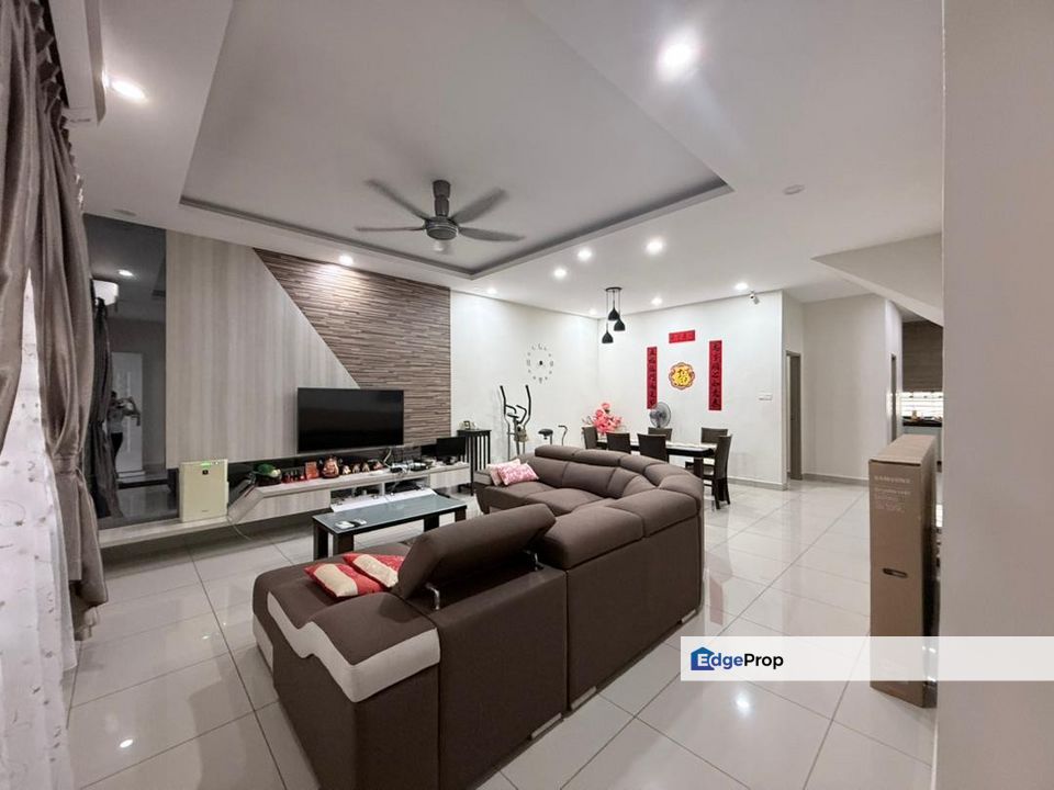 Bandar Putra Kulai Fully Renovated Double Storey Terrace For Sales, Johor, Kulai