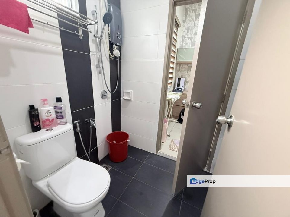 Bandar Putra Kulai Fully Renovated Double Storey Terrace For Sales, Johor, Kulai