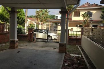 Jalan Teratai@ Bandar Indahpura Kulai@ Double Storey Terrace Huose for Sale