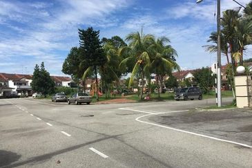 Jalan Teratai@ Bandar Indahpura Kulai@ Double Storey Terrace Huose for Sale