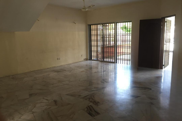 Jalan Teratai@ Bandar Indahpura Kulai@ Double Storey Terrace Huose for Sale