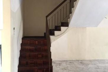 Jalan Teratai@ Bandar Indahpura Kulai@ Double Storey Terrace Huose for Sale