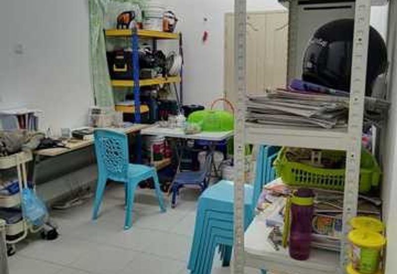 IOI Bandar Putra Kulai @ Jalan Merak @Single  Storey Conner Lot For Sale 