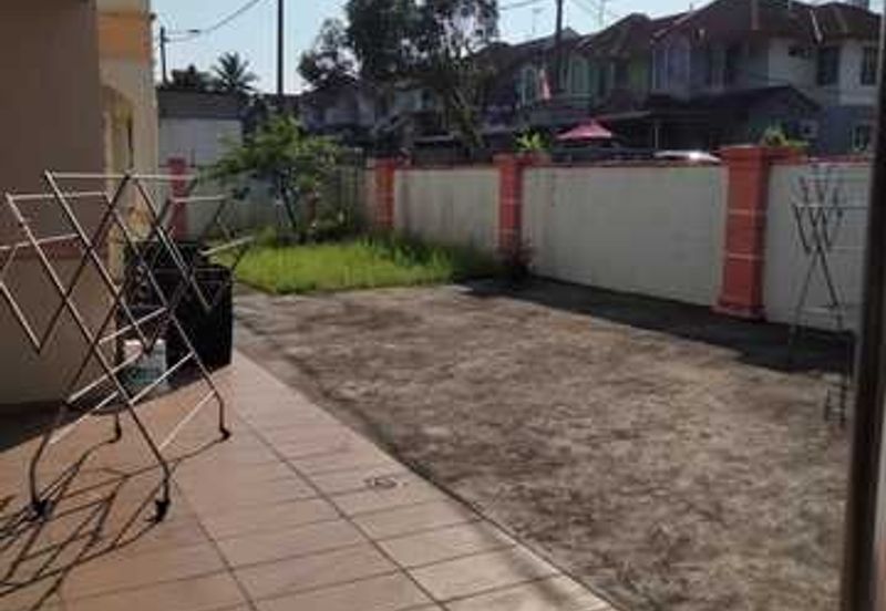  IOI Bandar Putra  Jalan  Enggang 