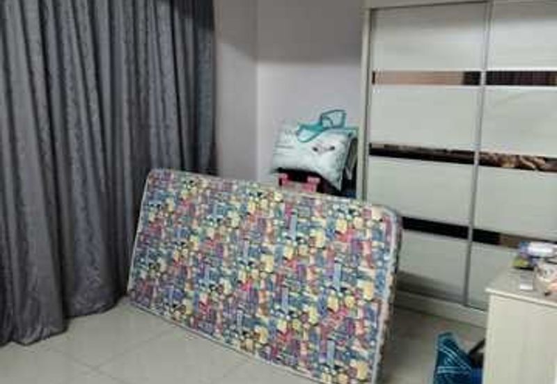  IOI Bandar Putra  Jalan  Enggang 