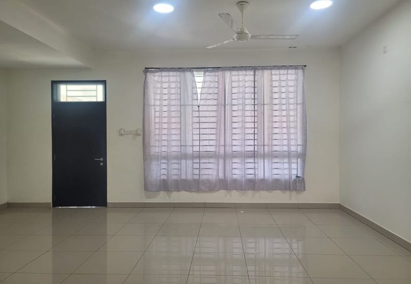  Kota Tinggi，Jalan Orkid ，Taman Sri Penawar, Bandar Penawar, Pengerang, Kota Tinggi For Rent