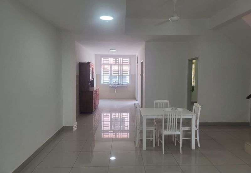  Kota Tinggi，Jalan Orkid ，Taman Sri Penawar, Bandar Penawar, Pengerang, Kota Tinggi For Rent