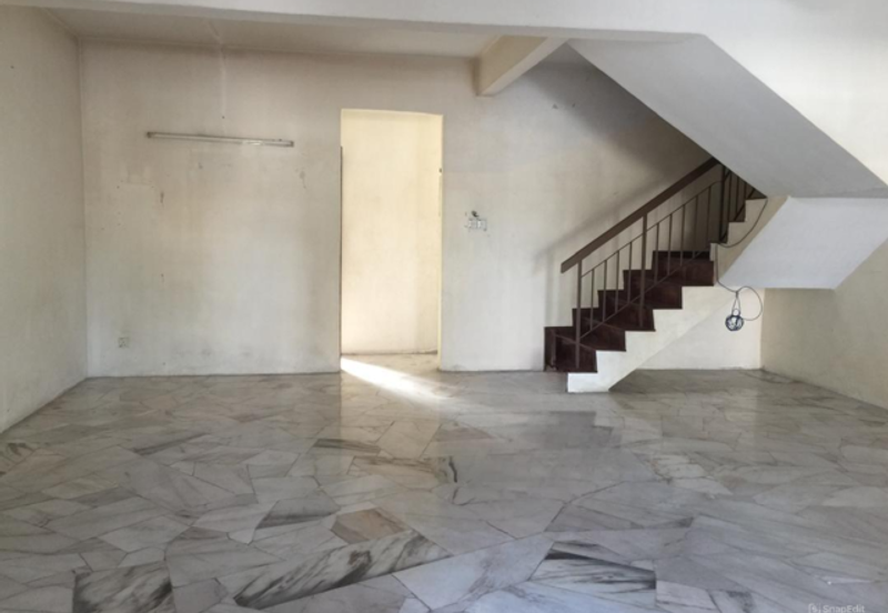 Jalan Teratai@ Bandar Indahpura Kulai@ Double Storey Terrace Huose for Sale