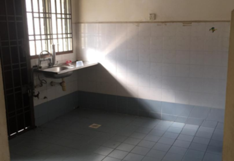 Jalan Teratai@ Bandar Indahpura Kulai@ Double Storey Terrace Huose for Sale