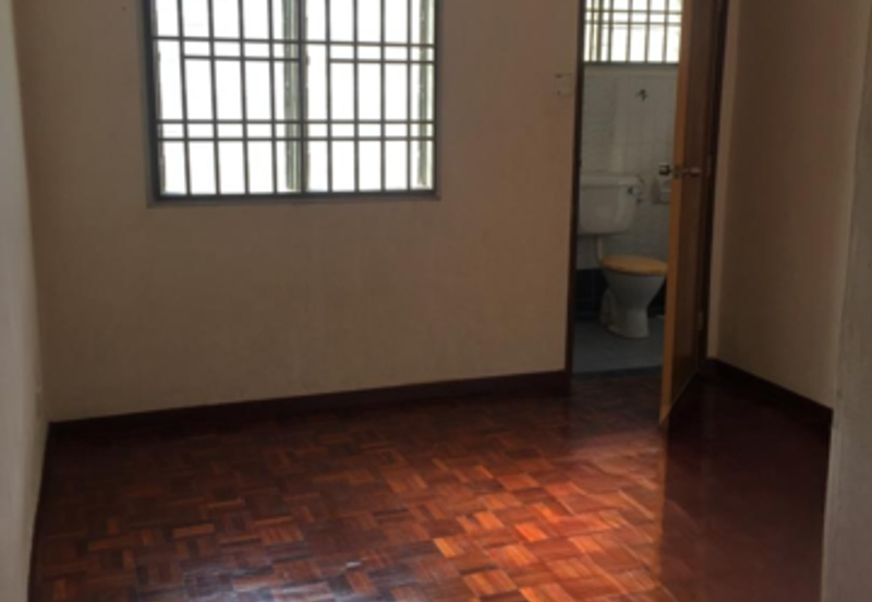 Jalan Teratai@ Bandar Indahpura Kulai@ Double Storey Terrace Huose for Sale