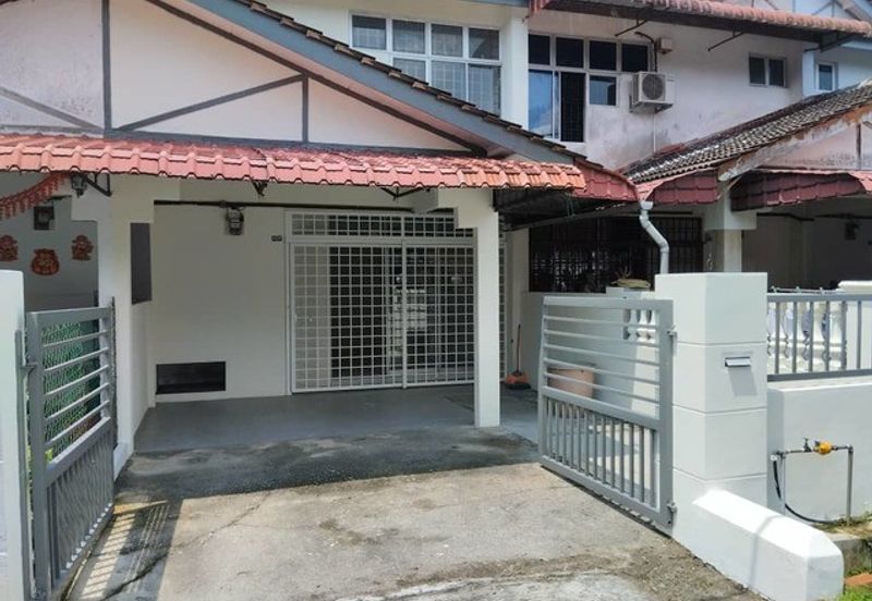 𝐊𝐮𝐥𝐚𝐢 𝐒𝐞𝐧𝐚𝐢 𝐒𝐚𝐥𝐞𝐧𝐠@ Jalan Jambu@Taman Muhibbah For Sale 