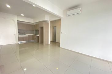 Gravit8 @ Klang South